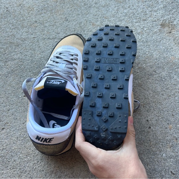 Women's Daybreak Golden Gals Shoes - Picture 7 of 9